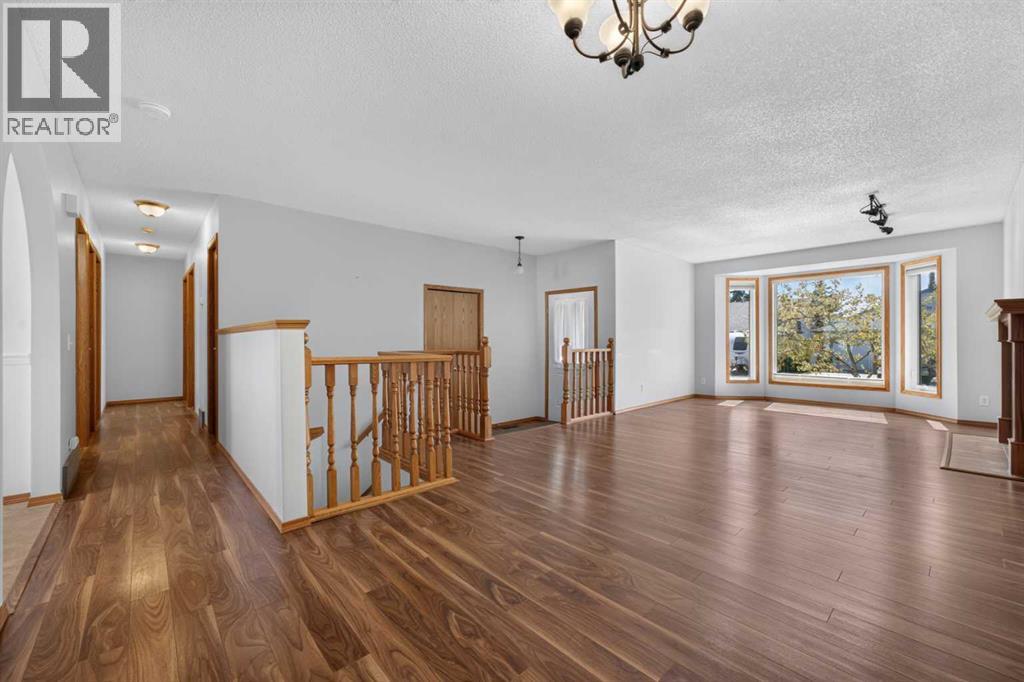 42 West Boothby Crescent