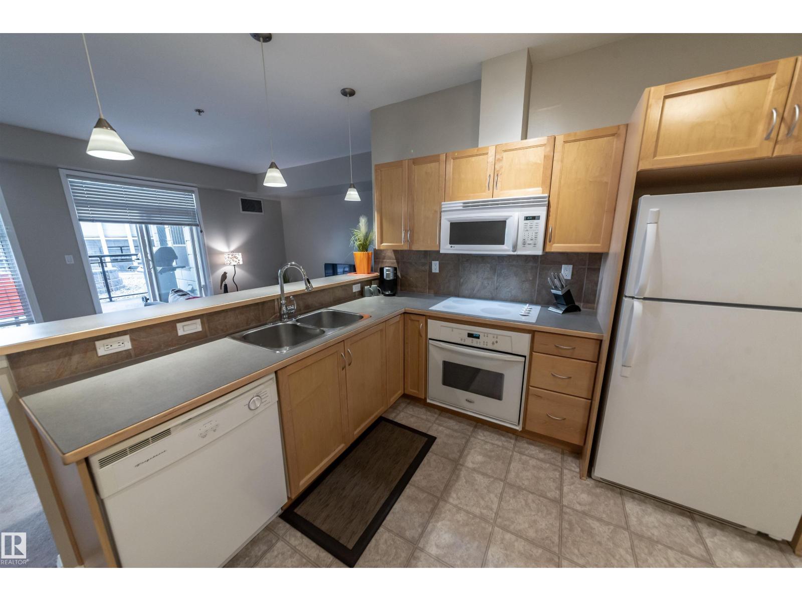 #150 4827 104A ST NW