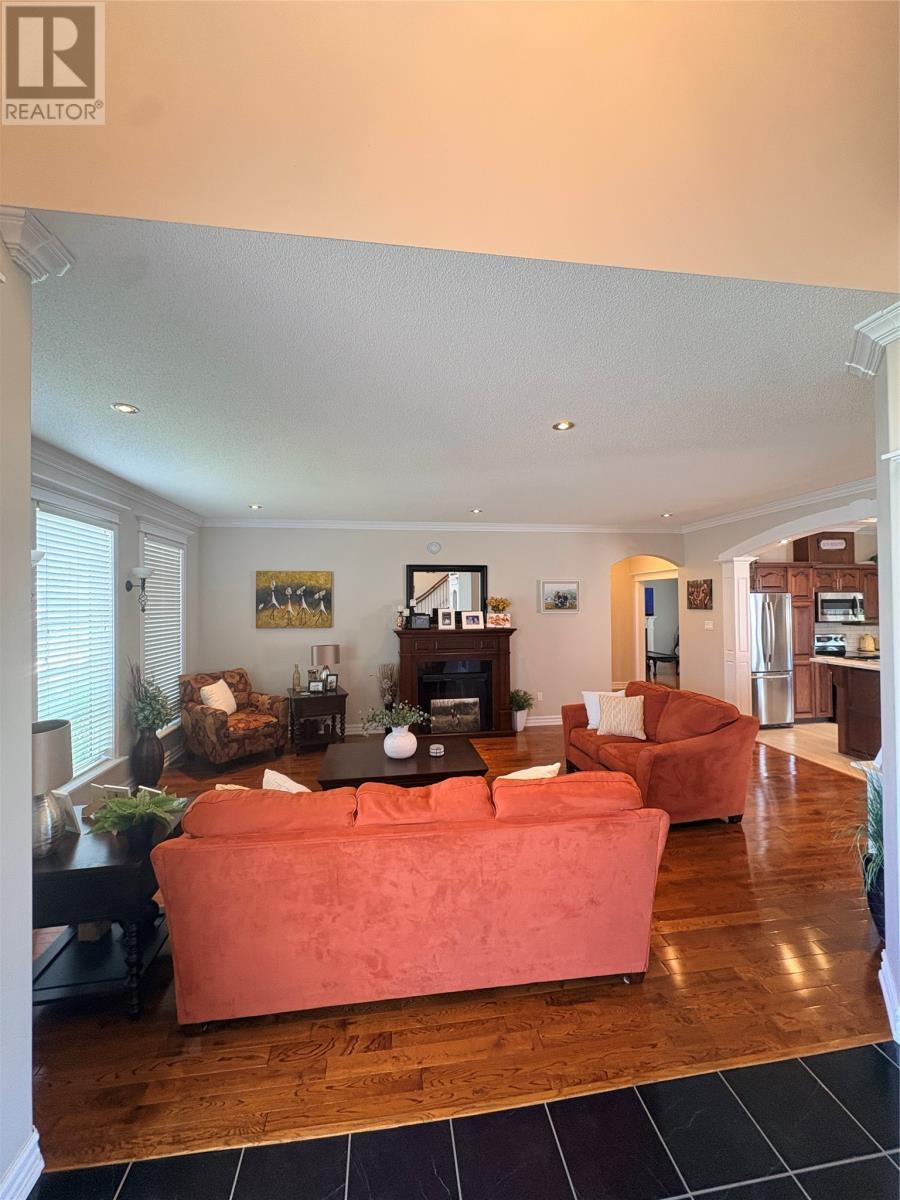 17 Evergreen Place