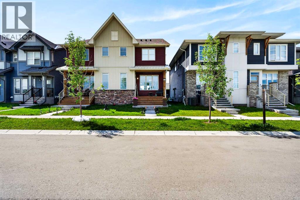 227 Chinook Gate Boulevard SW