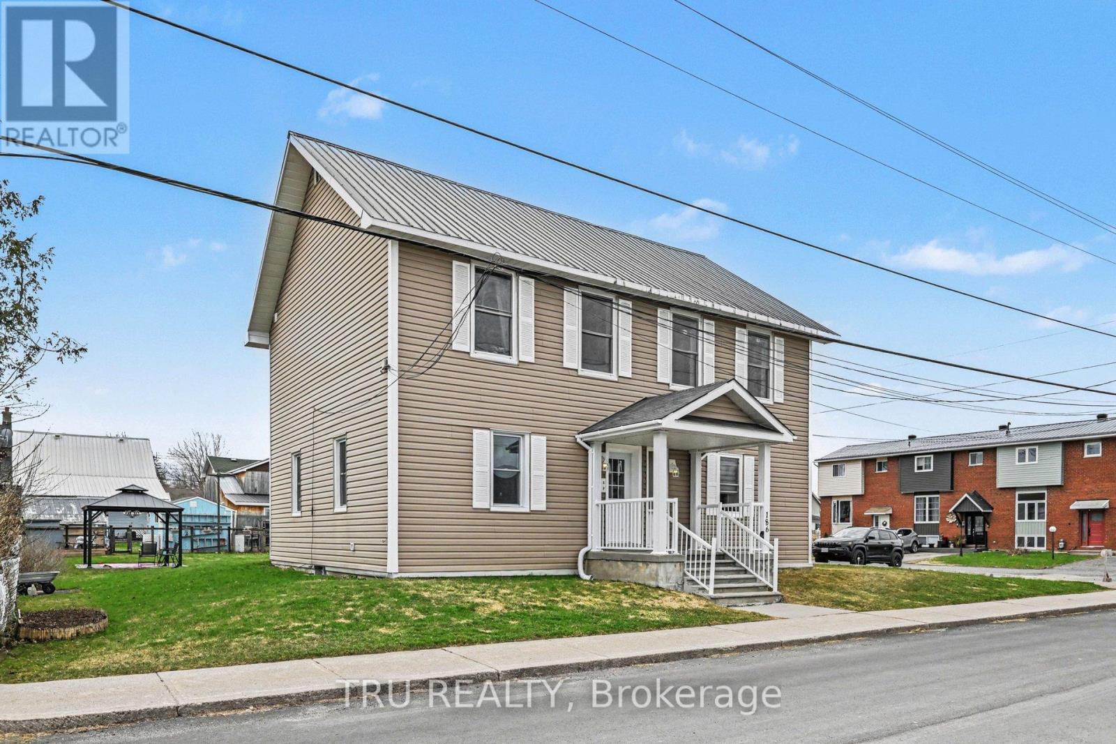 186 WATER STREET
