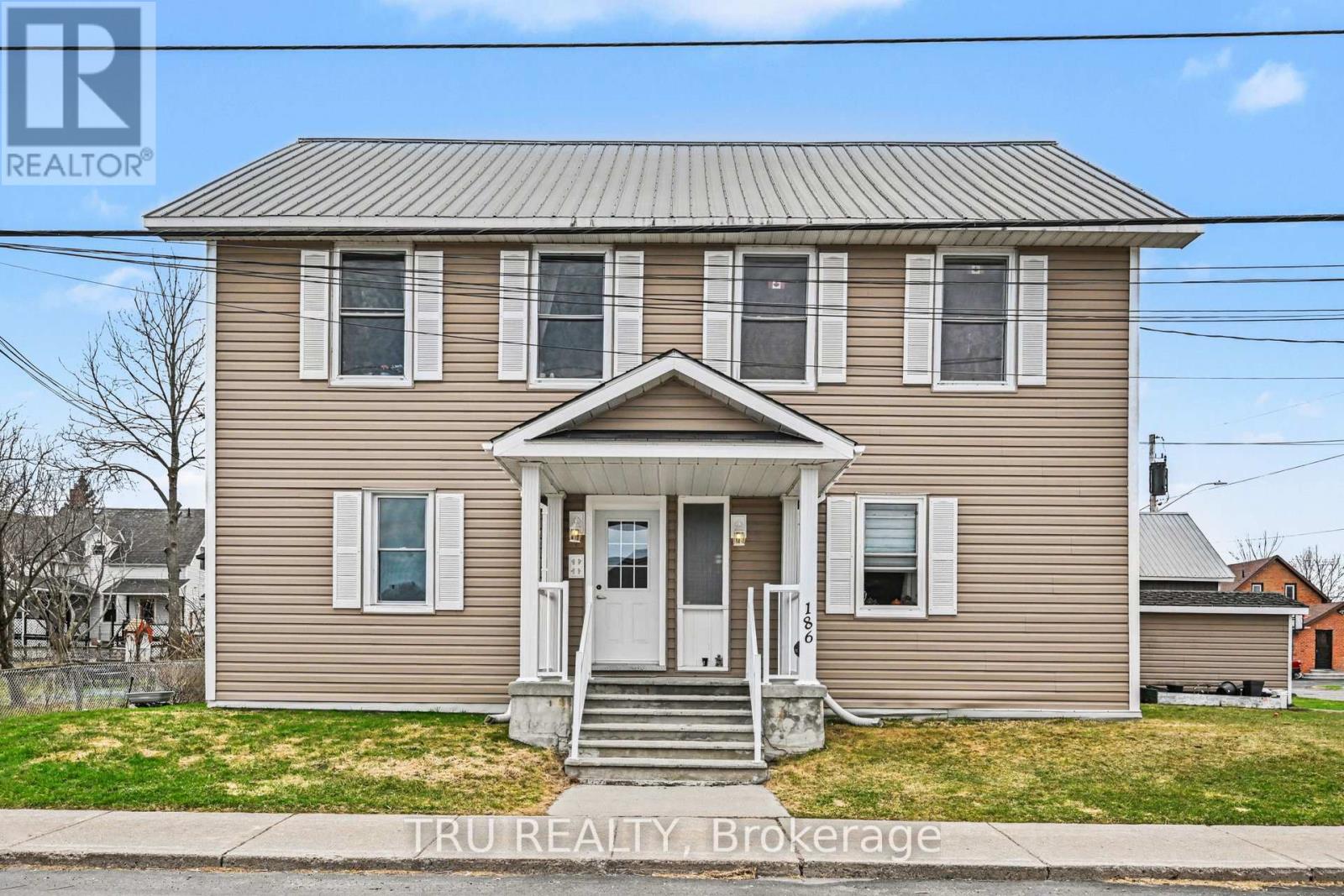186 WATER STREET