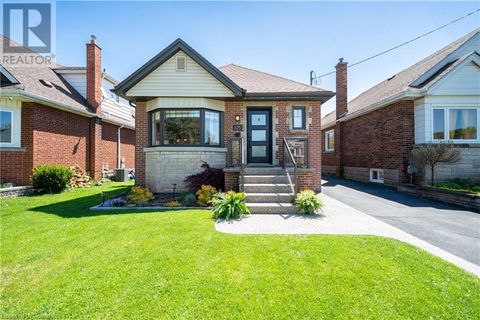 105 TRAGINA Avenue S Hamilton ON L8K2Z7