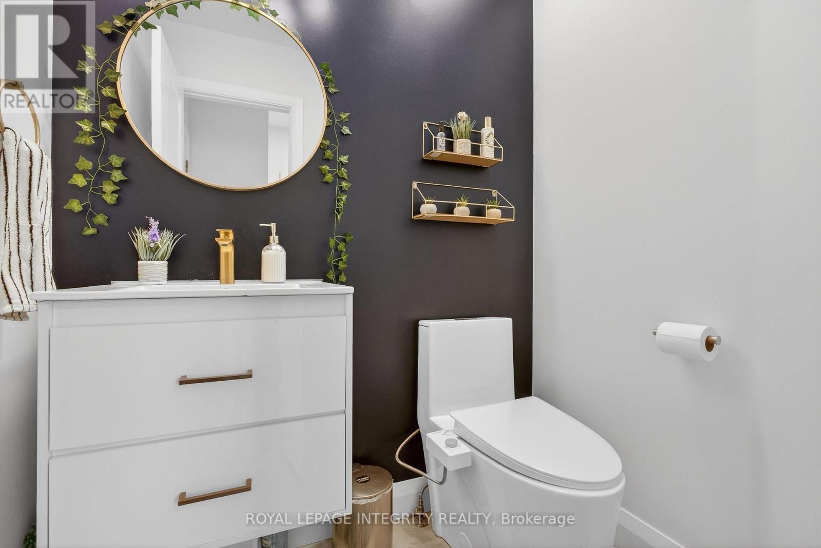 25 BERRY GLEN STREET