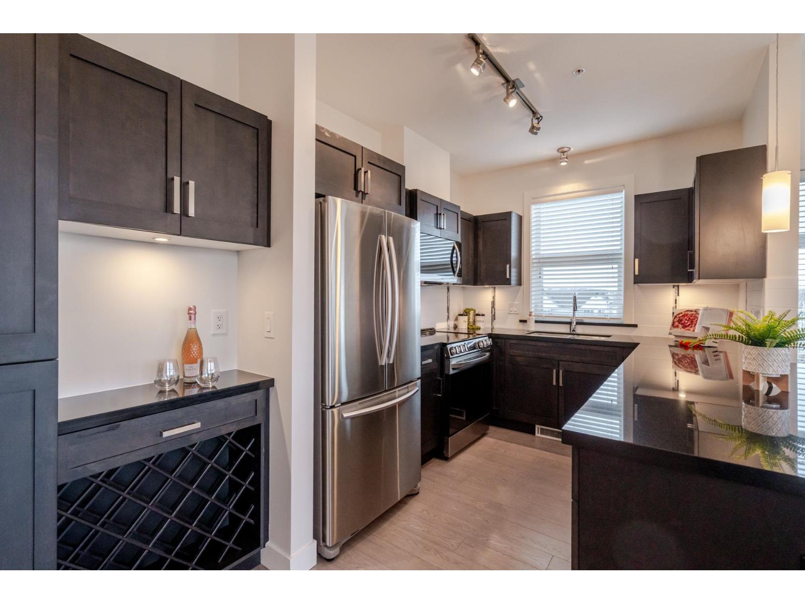 407 20068 FRASER HIGHWAY