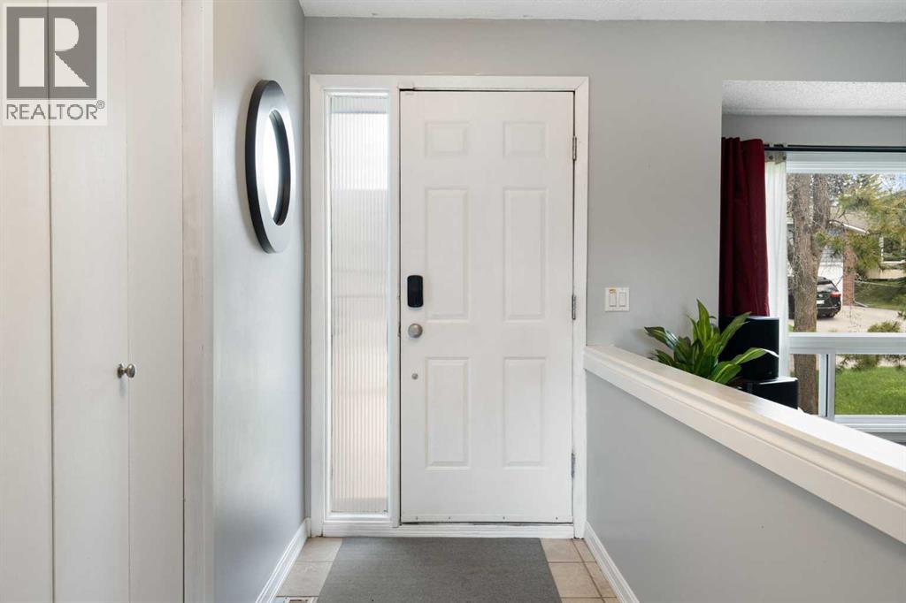 8 Hawkwood Place NW