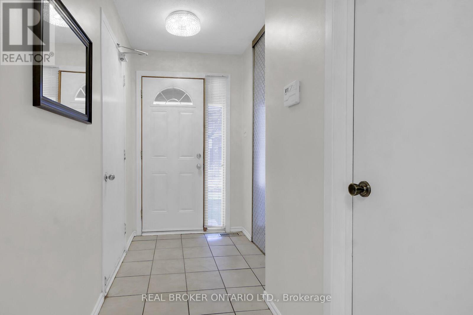 65 - 88 CLARKSON CRESCENT