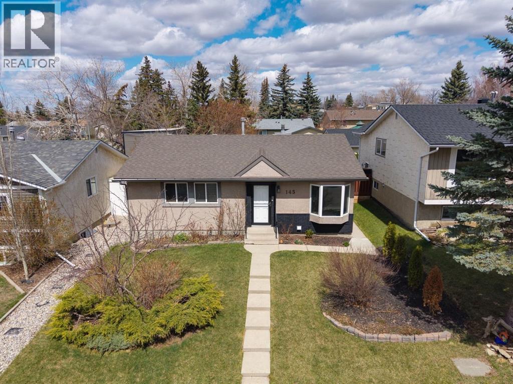 145 Alpine Crescent SE