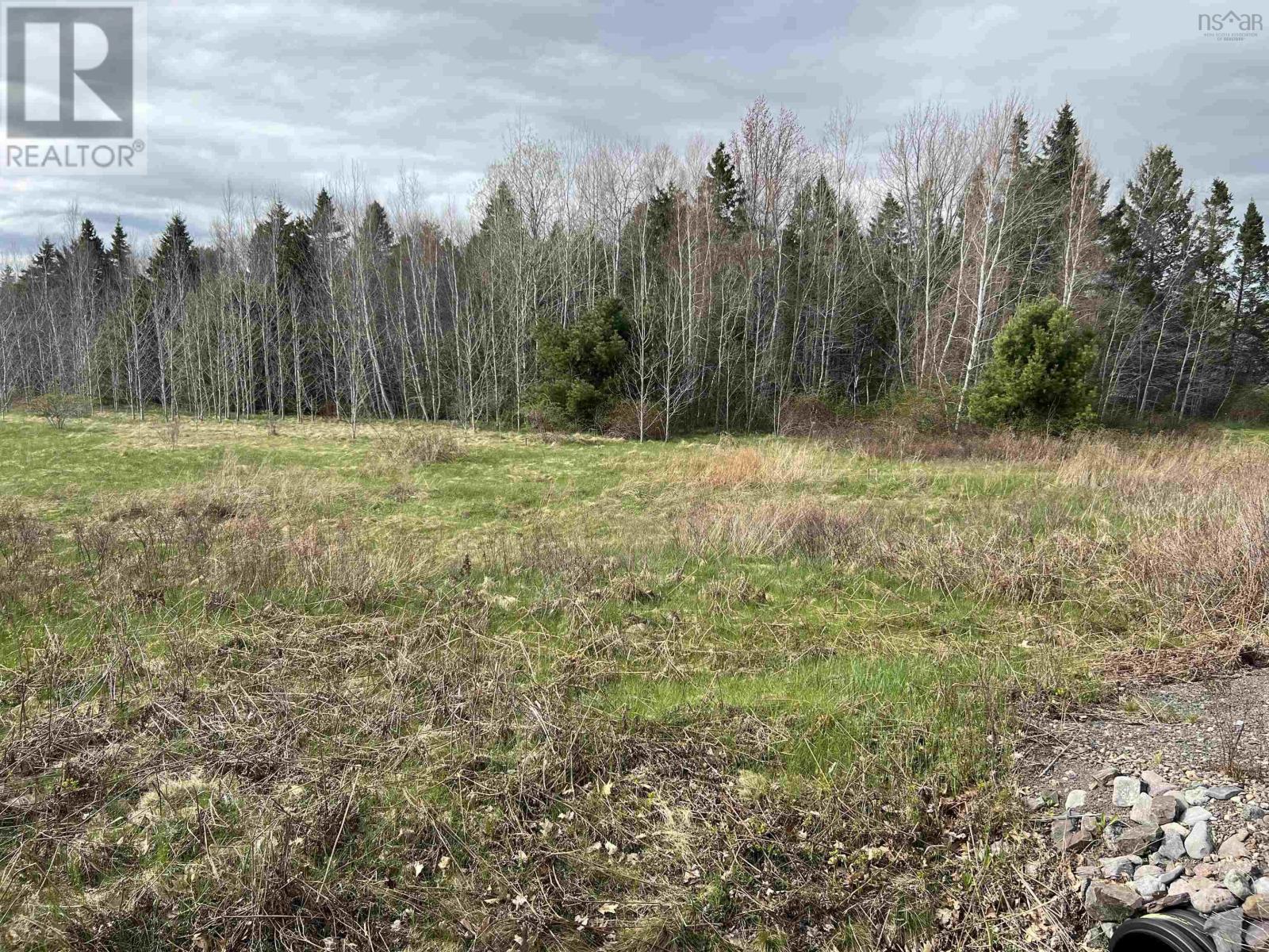 Lot 2022 Hall Road