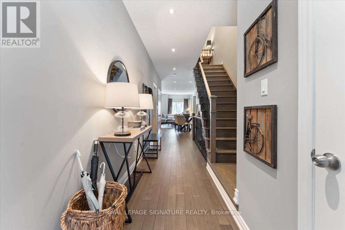 9 FOREST VALLEY CRESCENT