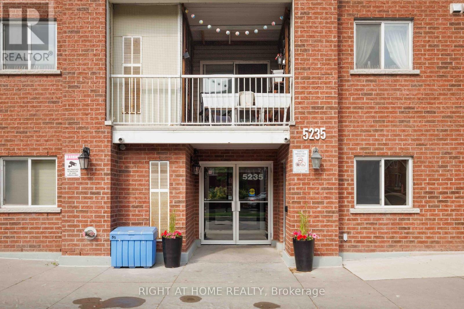 202 - 5235 FINCH AVENUE E