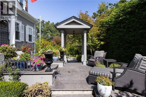 2655 Shady Lane Oak Bay BC V8R6T6