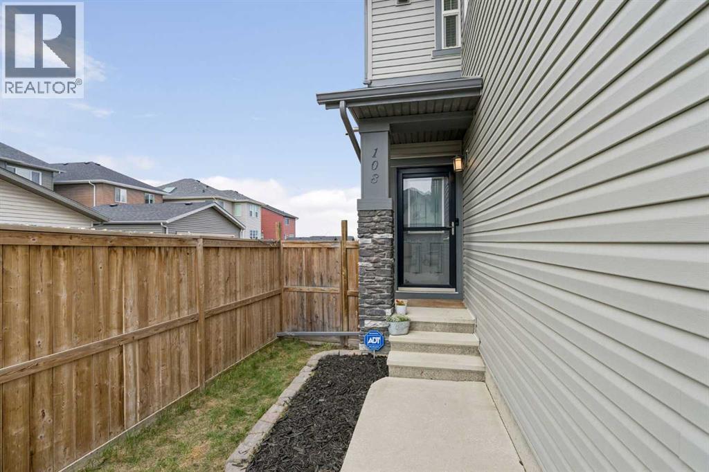 108 Sage Bank Crescent NW