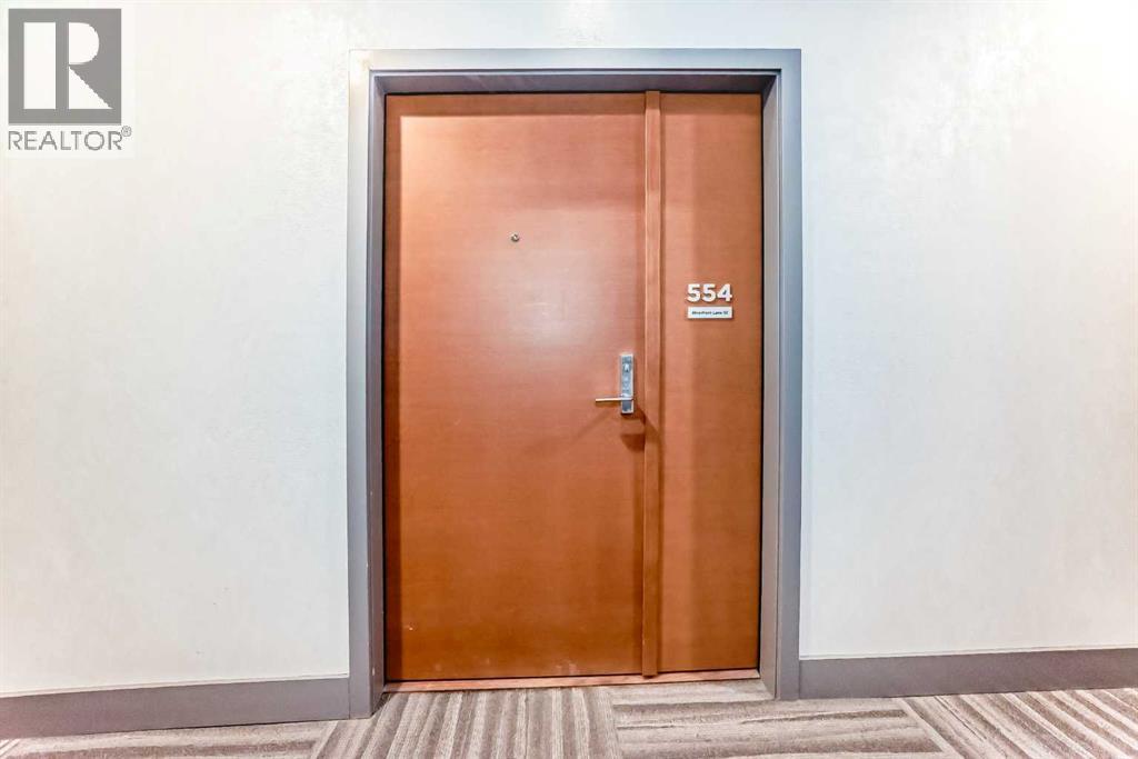 554 Riverfront Lane SE