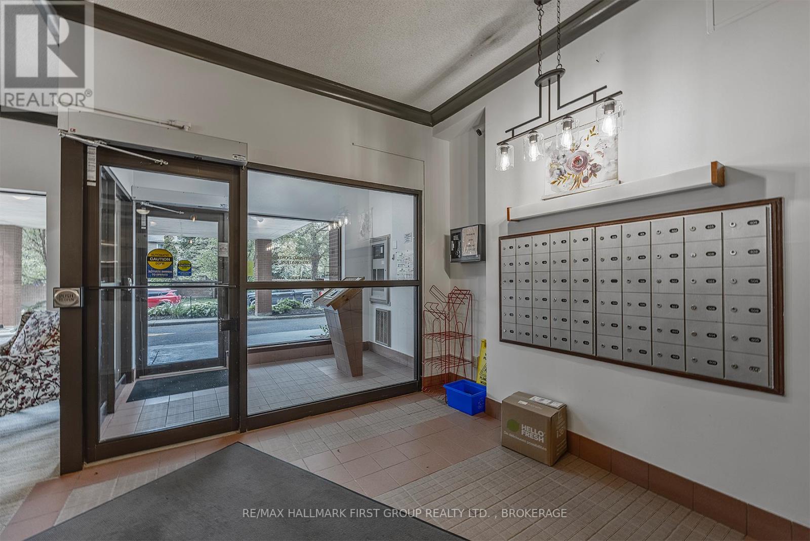 A4 - 14 GREENVIEW DRIVE