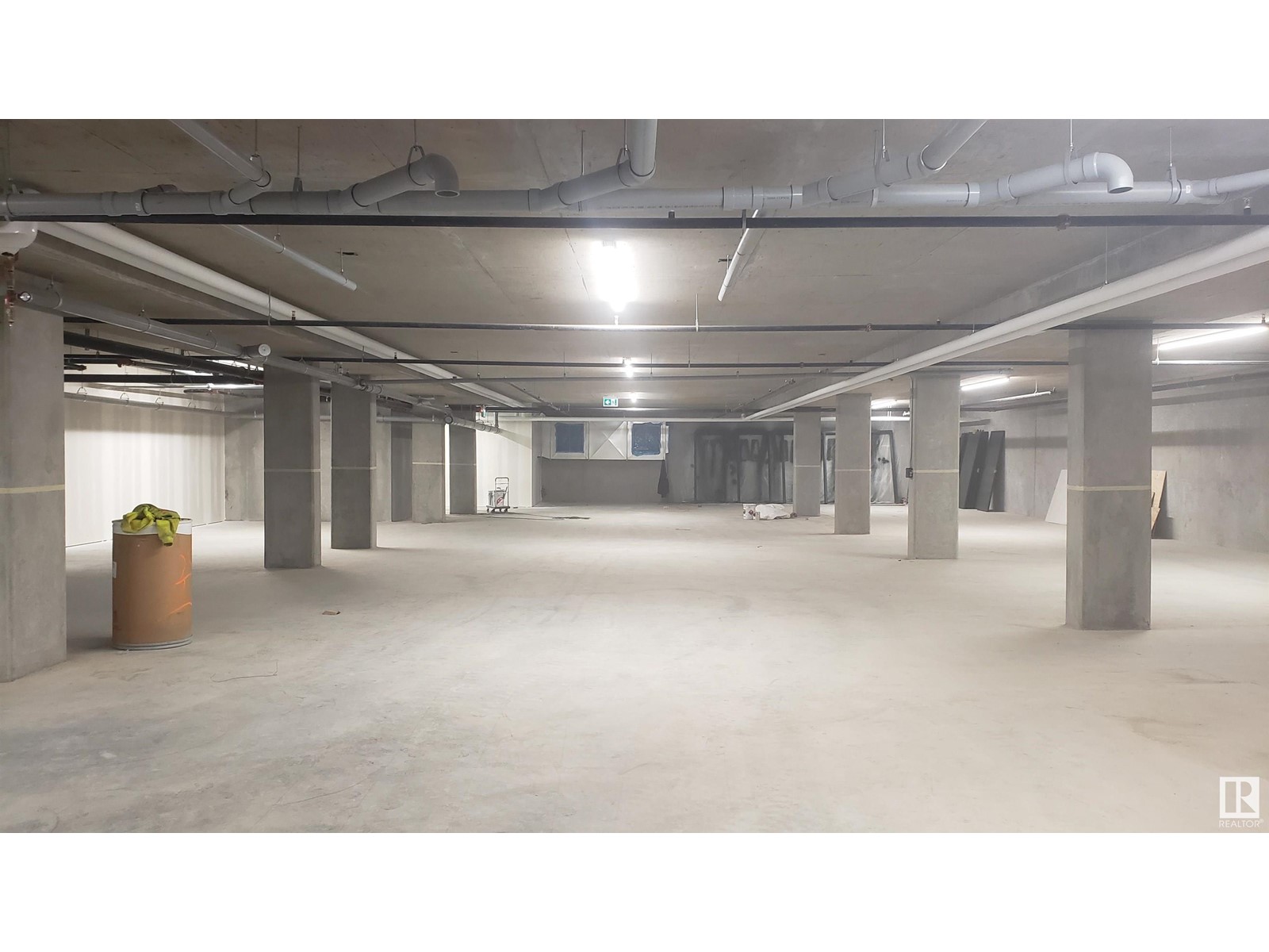 12318 109A AV NW NW
