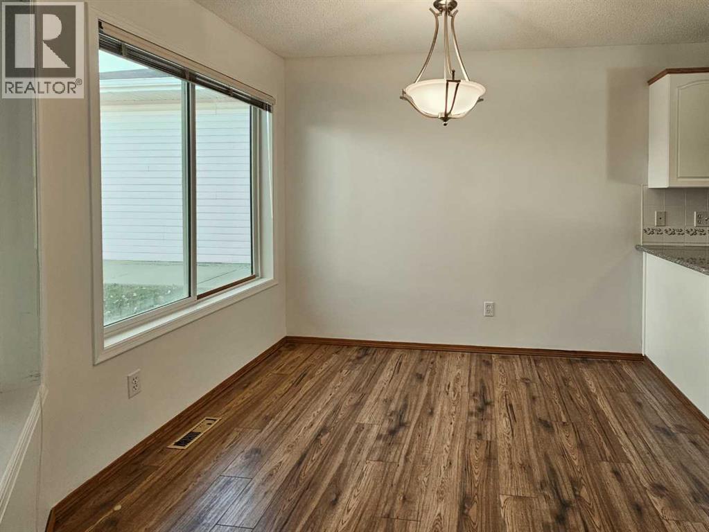 112 Harvest Oak Circle NE