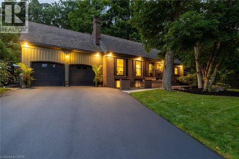 2129 HIGHVIEW Drive Burlington ON L7P0P2