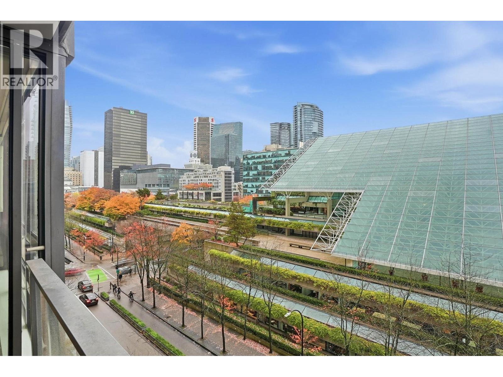 602 933 HORNBY STREET