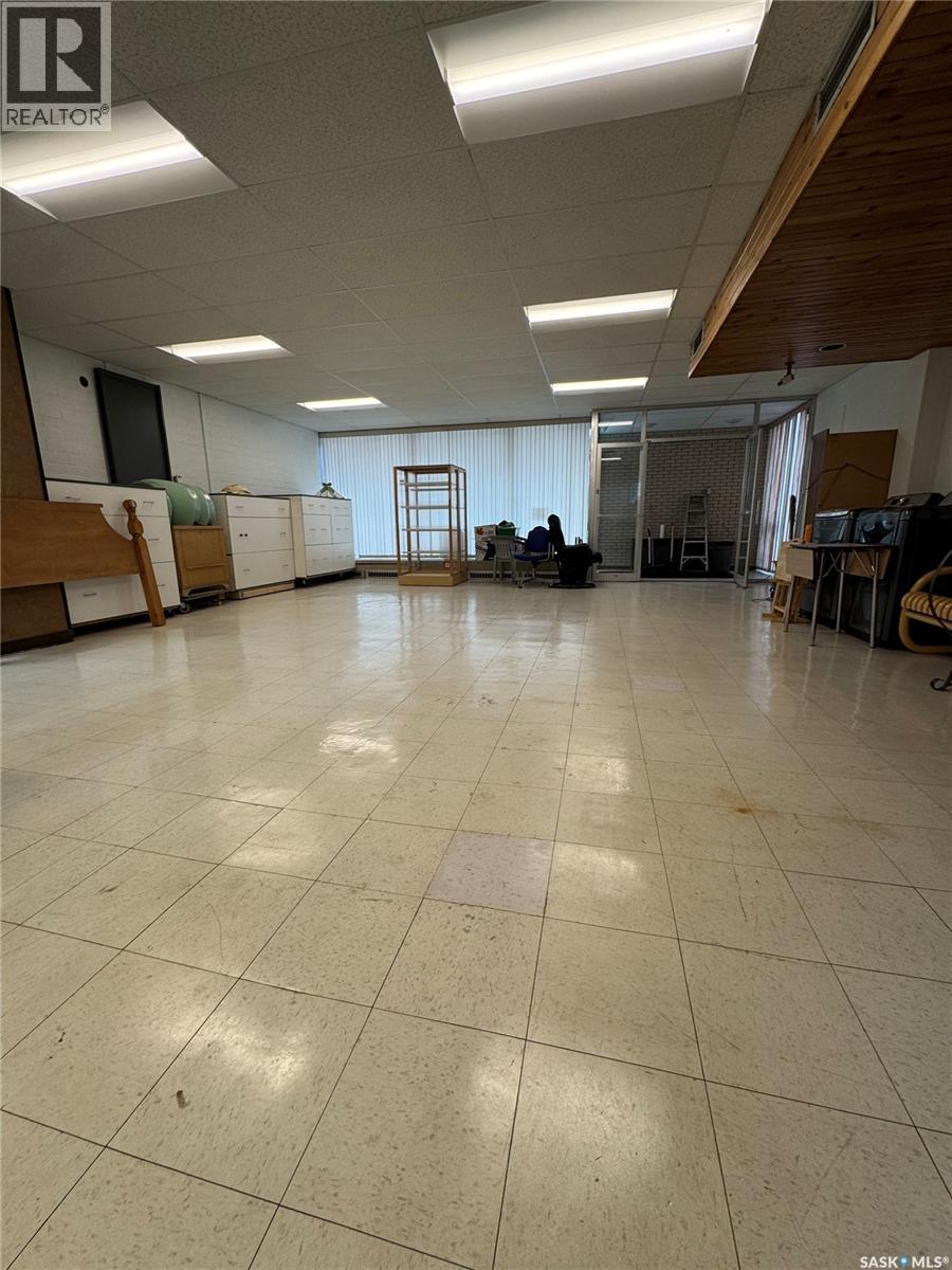 68 13th STREET W