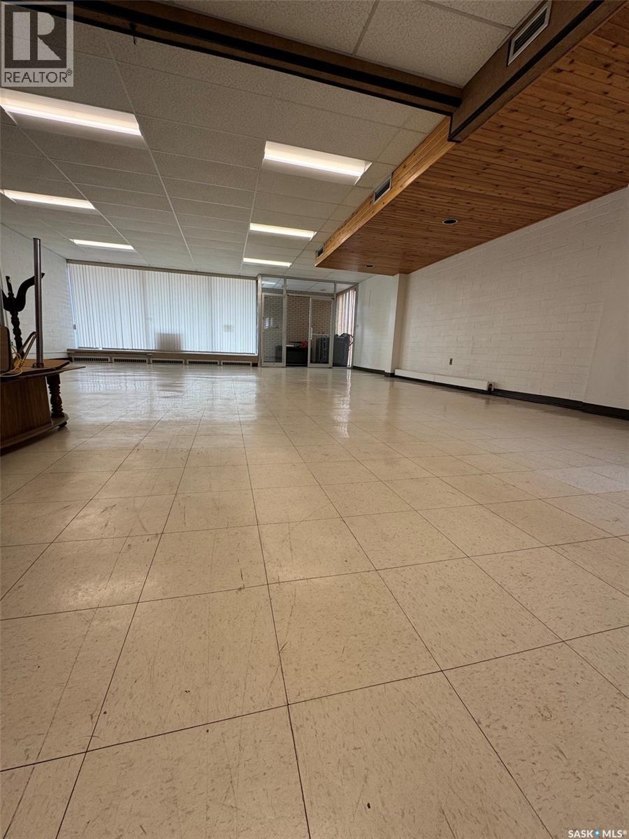 68 13th STREET W