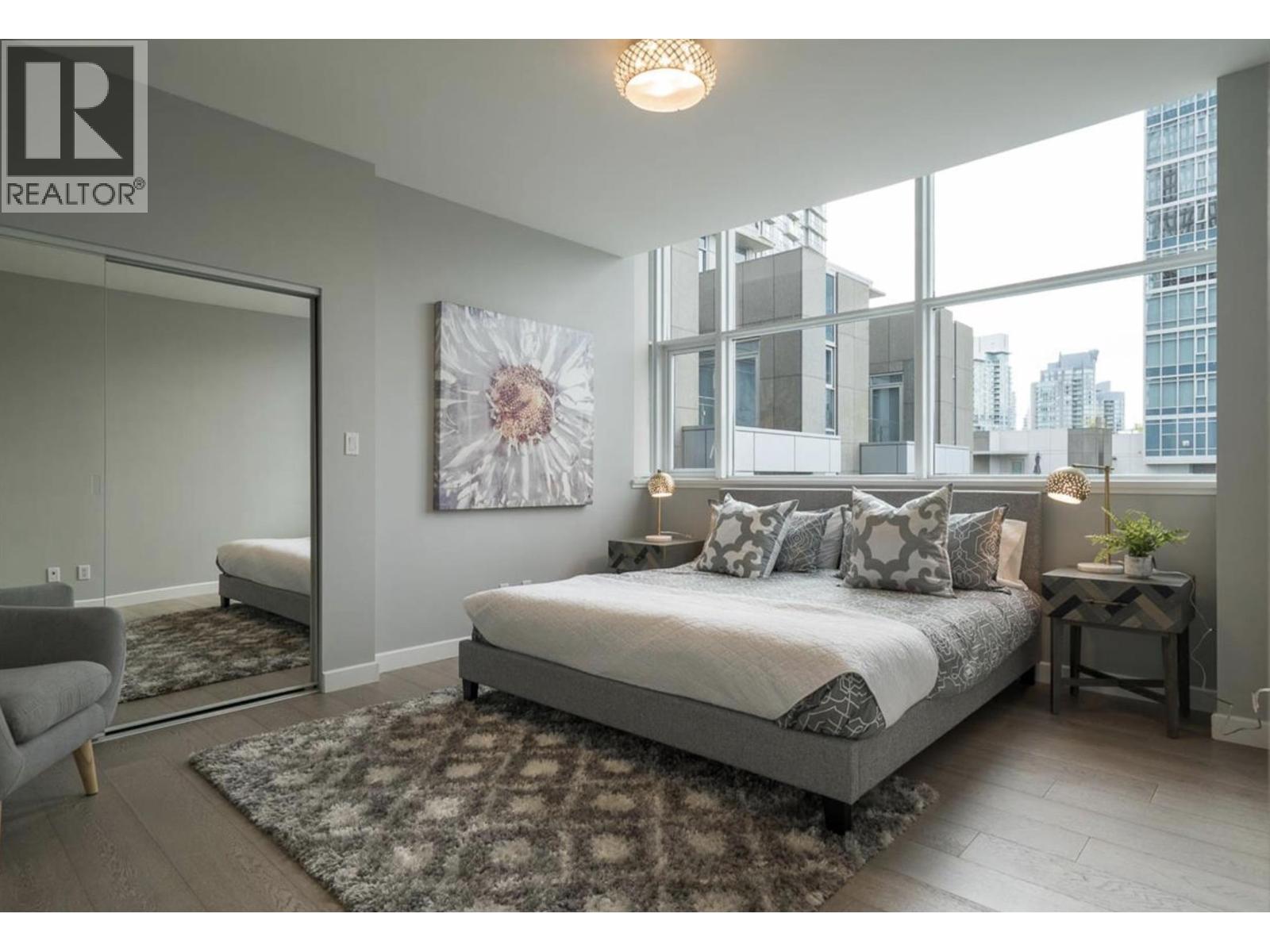 201 1233 W CORDOVA STREET