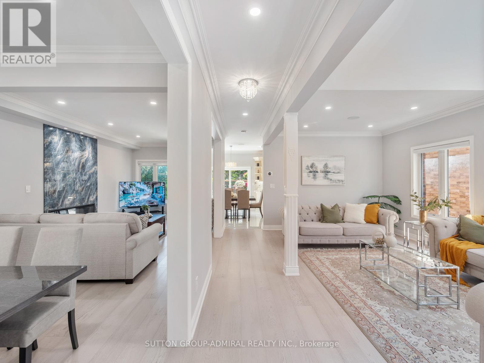 60 STARWOOD ROAD