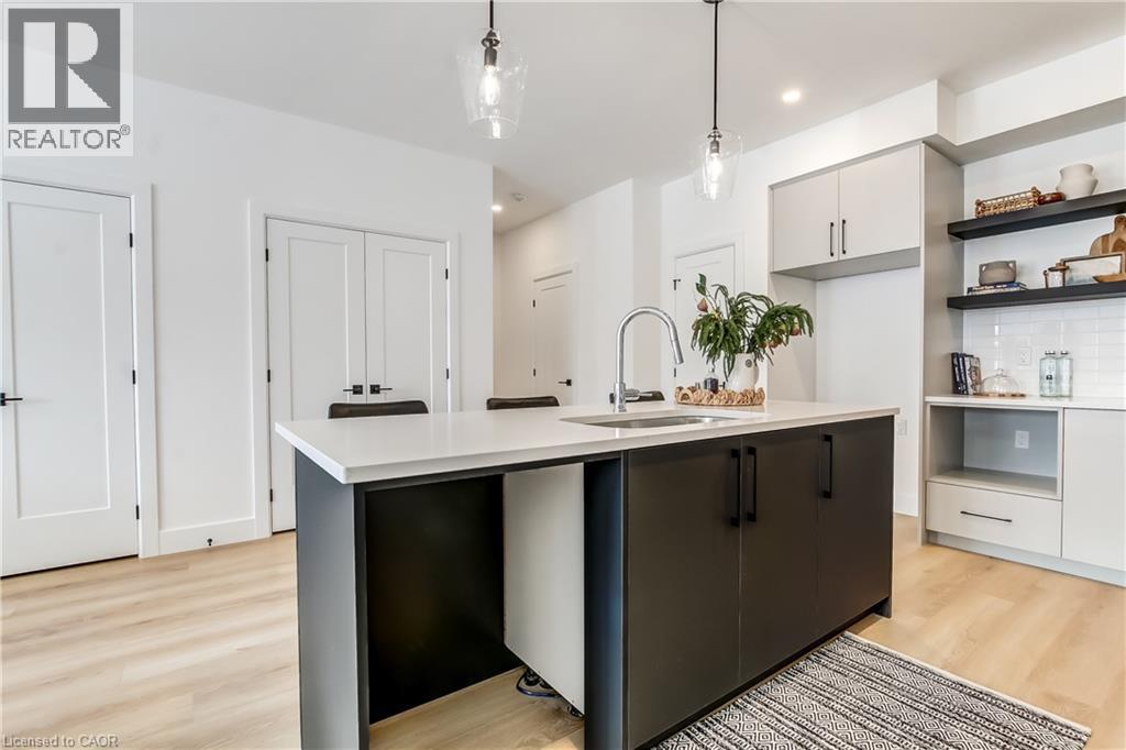 3361 DAVID MILNE Way