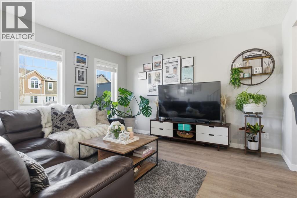 405 Windstone Grove SW