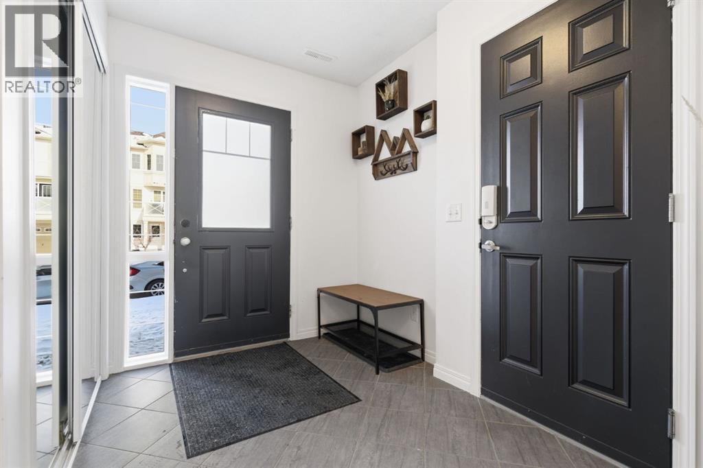 405 Windstone Grove SW