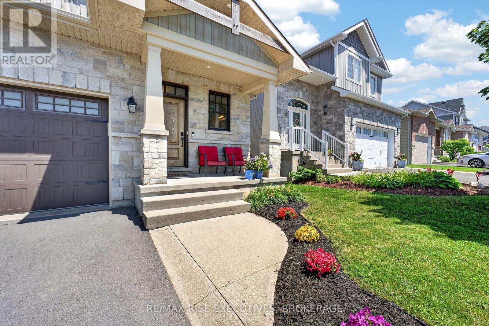 1454 EVERGREEN DRIVE