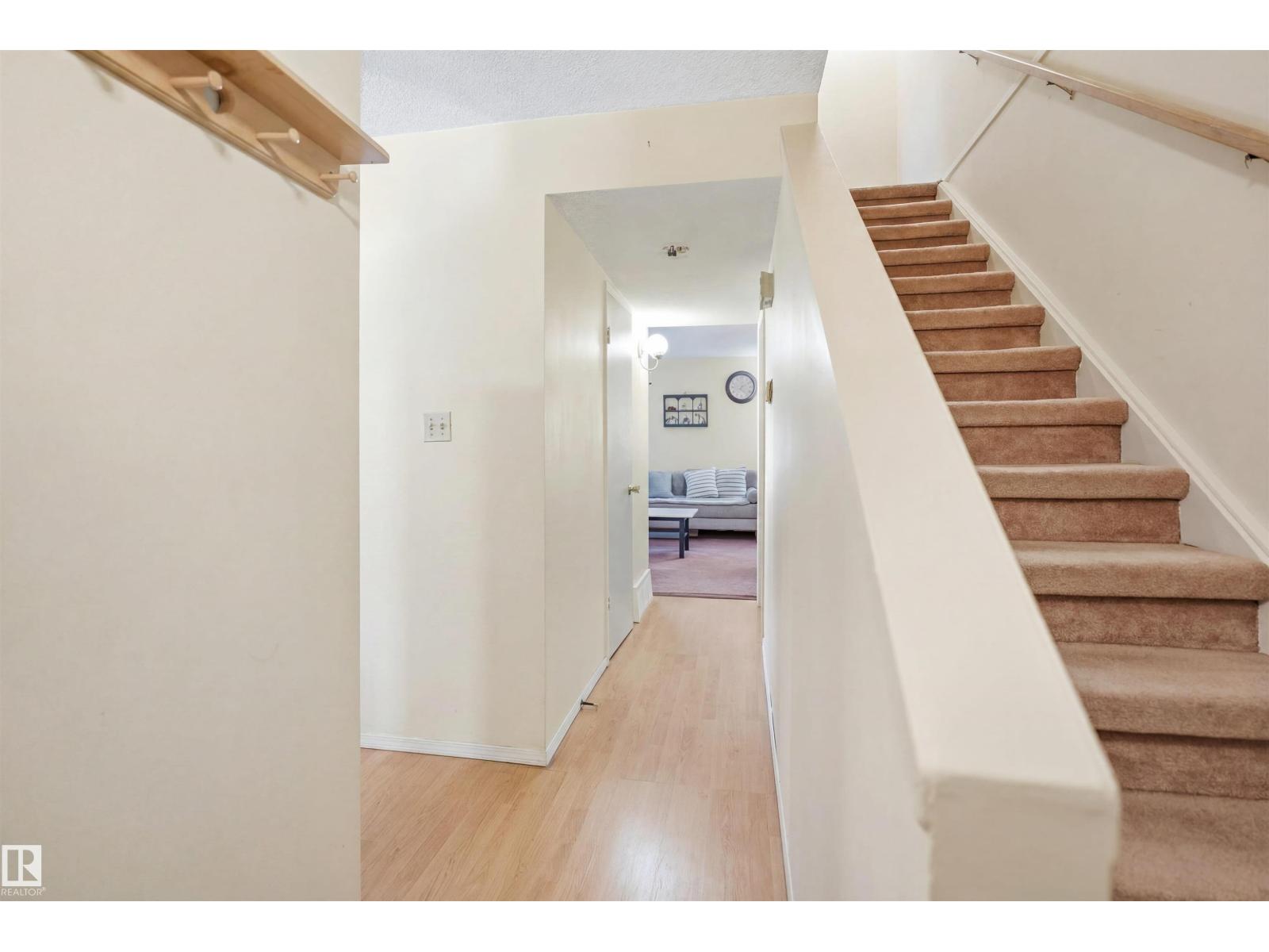 17 LAKEWOOD VG NW