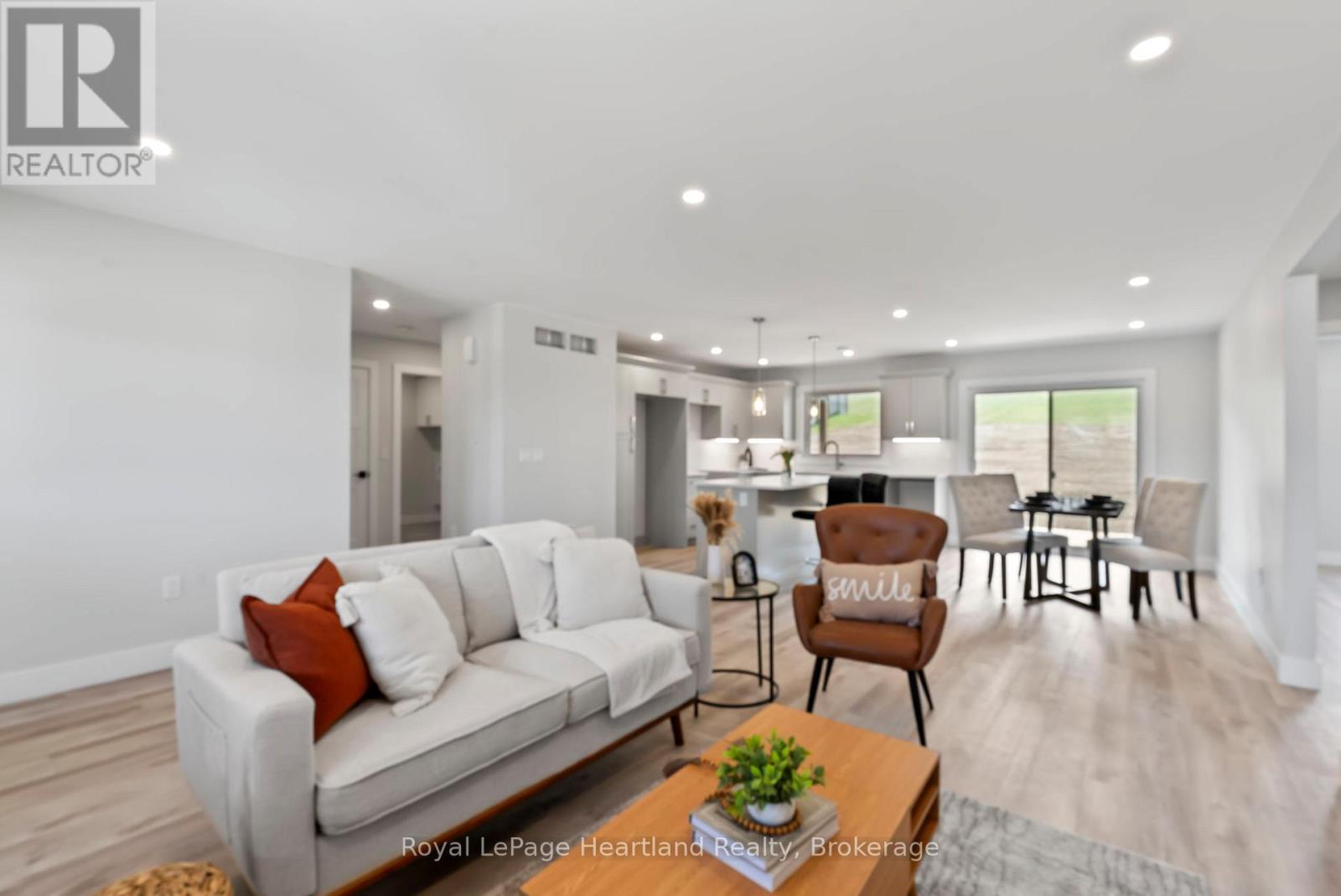 6 NOECKERVILLE HILL DRIVE