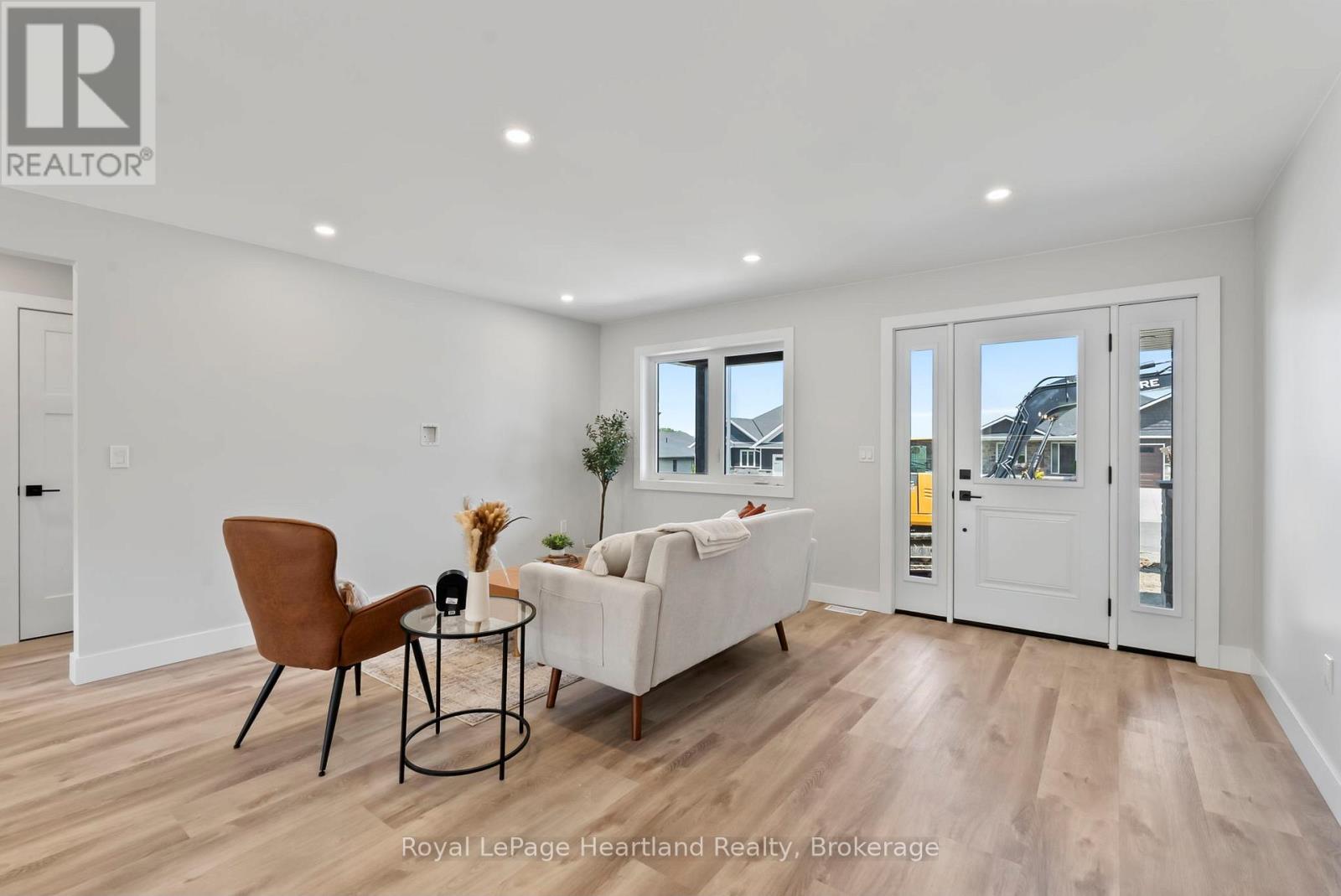 6 NOECKERVILLE HILL DRIVE