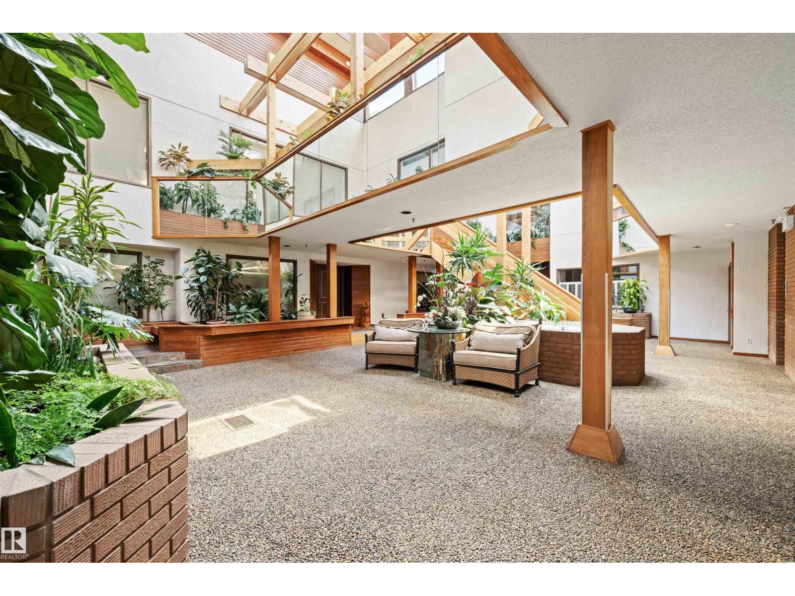 #1 14824 45 AV NW