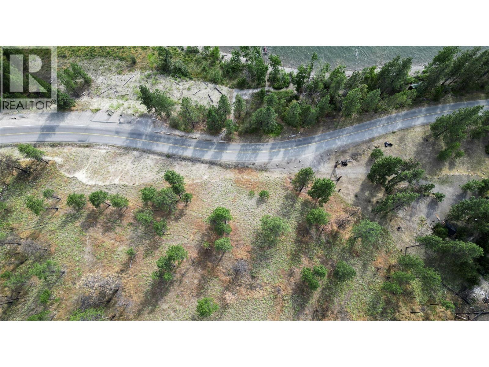 9775/9819 Okanagan Centre Road W