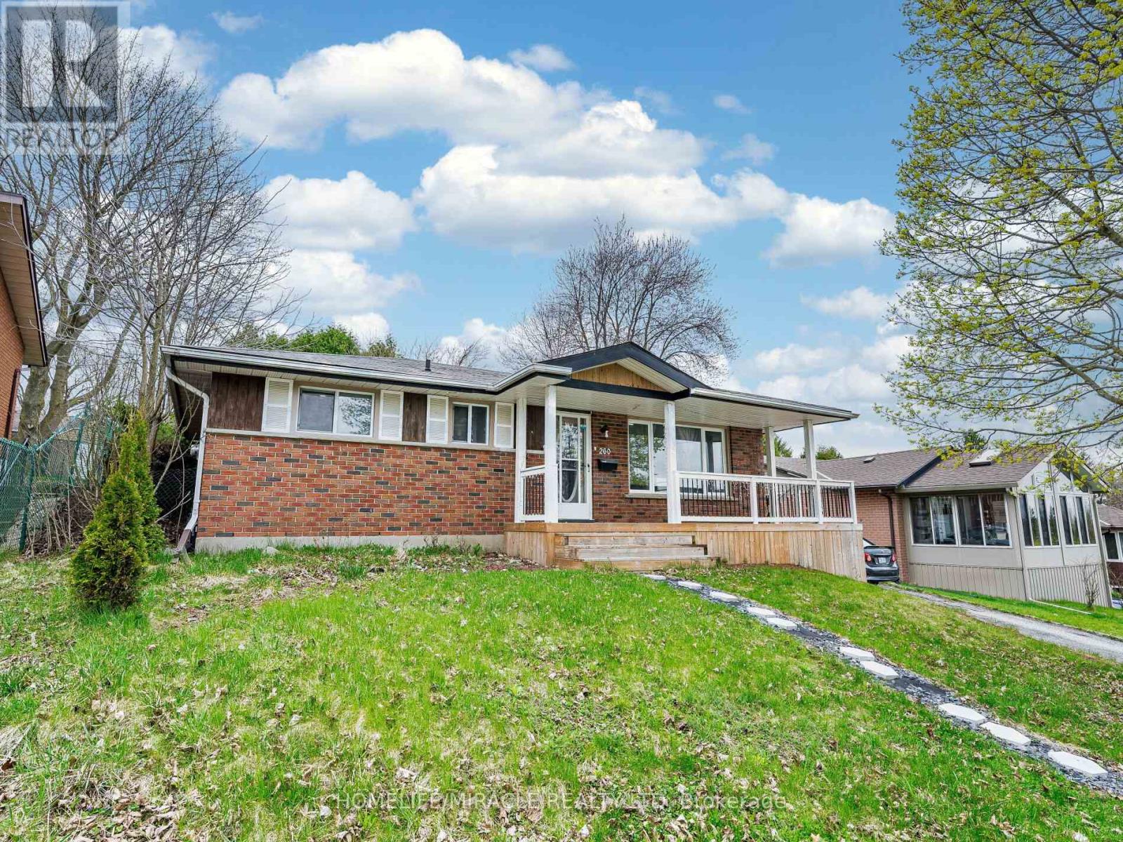 260 BROADVIEW AVENUE