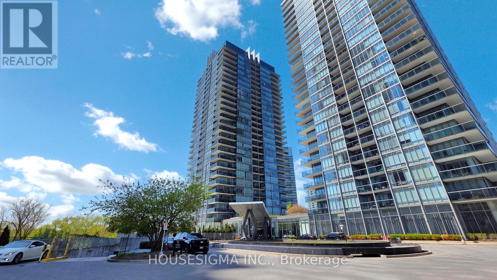 1815 - 88 PARK LAWN ROAD