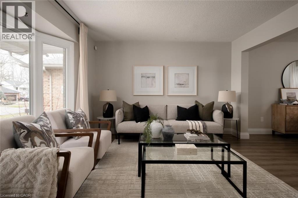 27 MILLBRIDGE Crescent