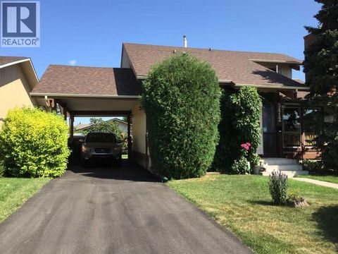 3412 Temple Road NE Calgary AB T1Y3A9