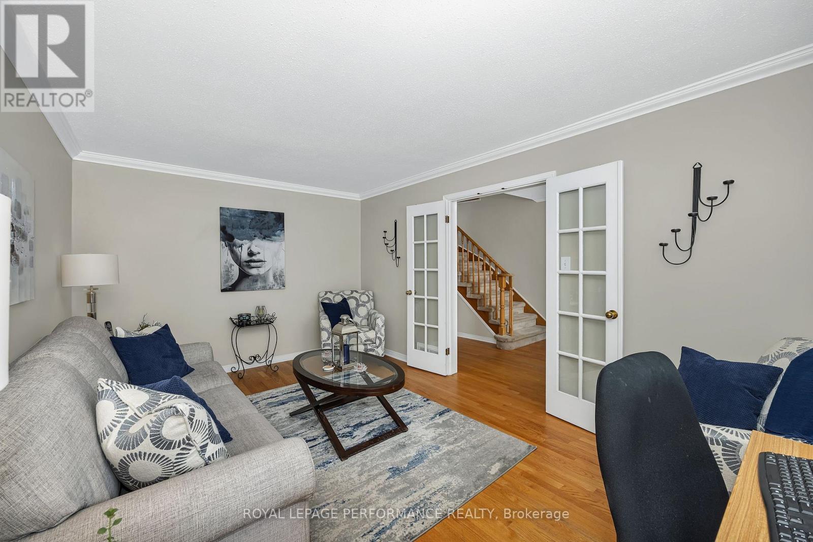 1391 MOUNTAINSIDE CRESCENT E