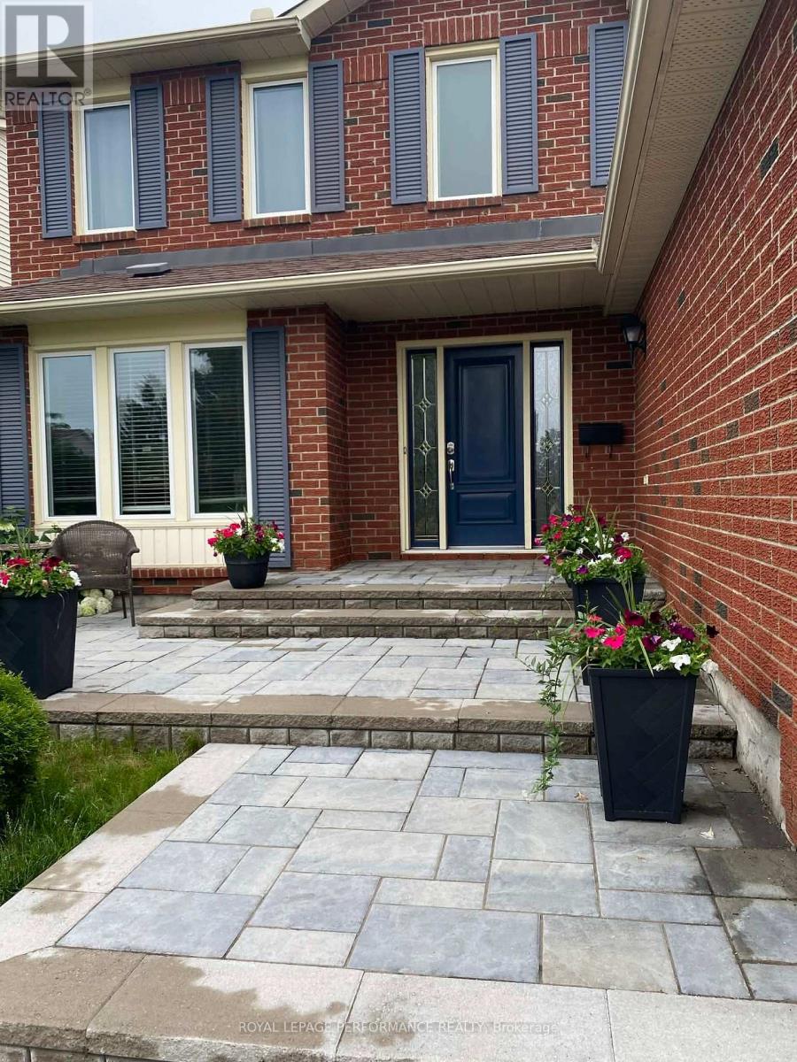 1391 MOUNTAINSIDE CRESCENT E