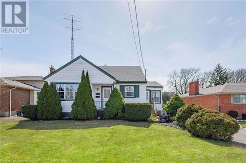 513 SPEEDVALE Avenue E Guelph ON N1E1P5