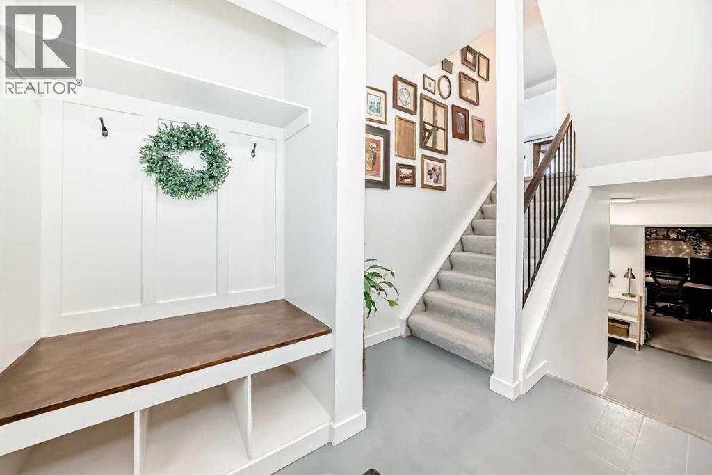 26, 5019 46 Avenue SW