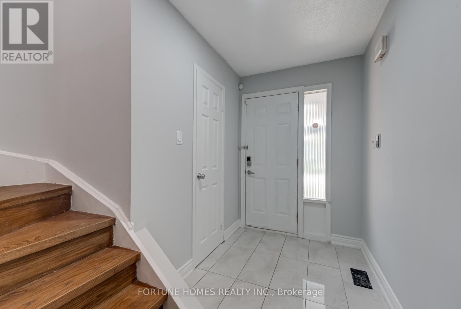 59 ENMOUNT DRIVE