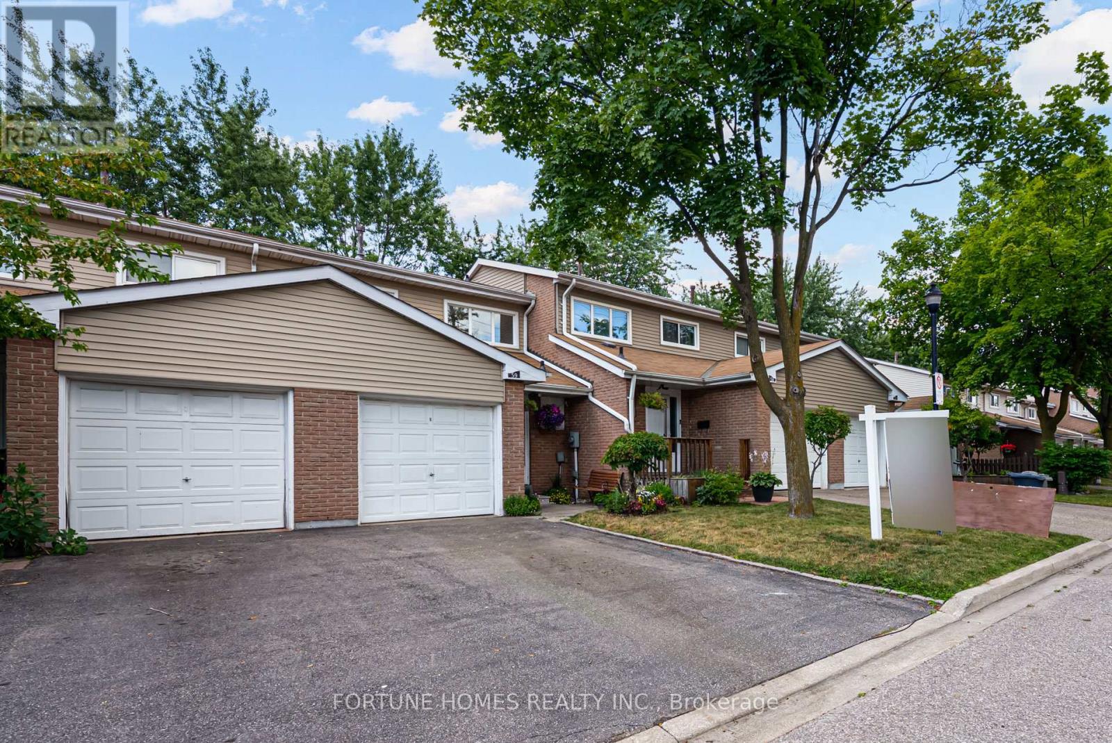 59 ENMOUNT DRIVE