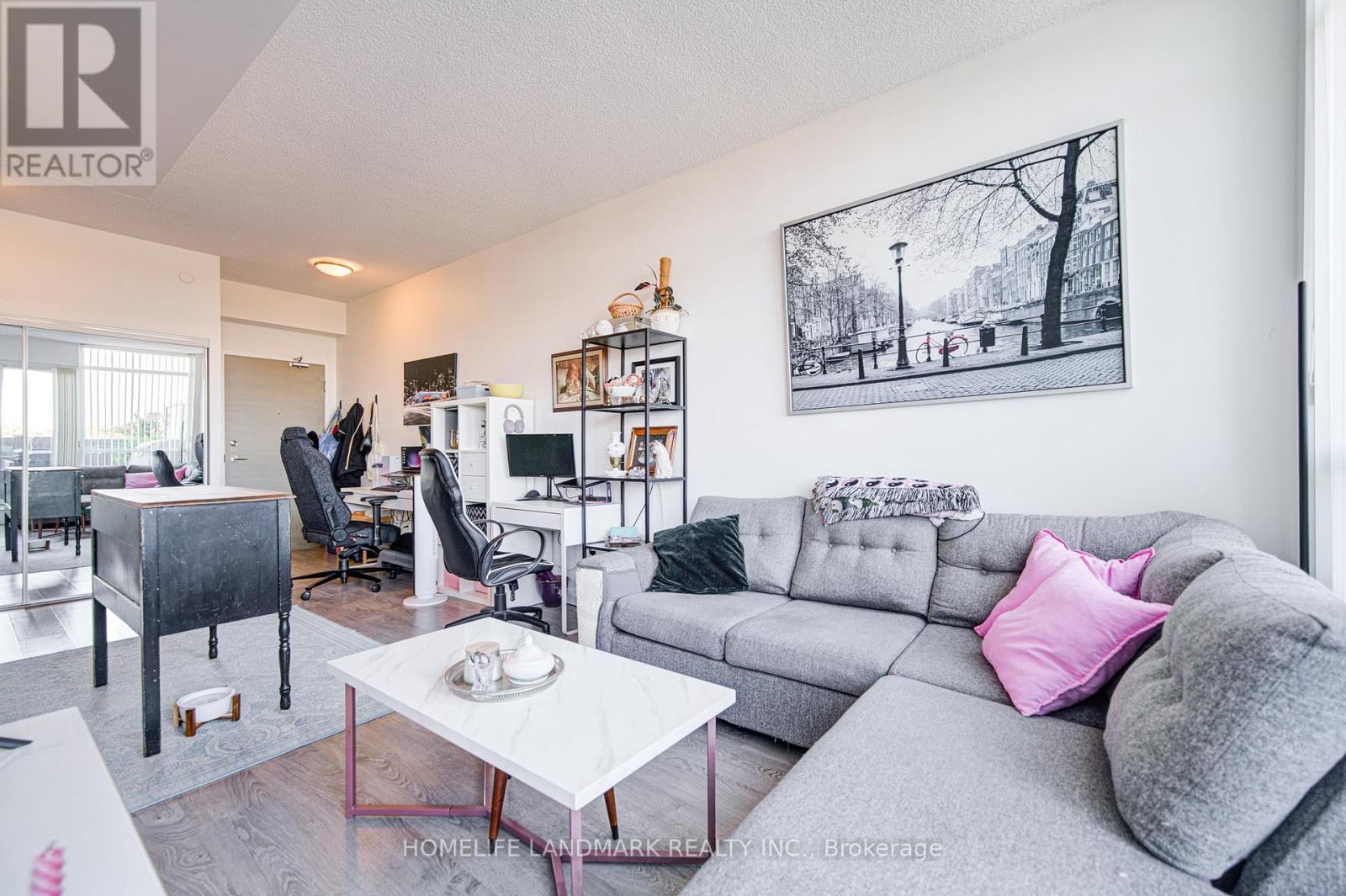 505 - 2055 DANFORTH AVENUE