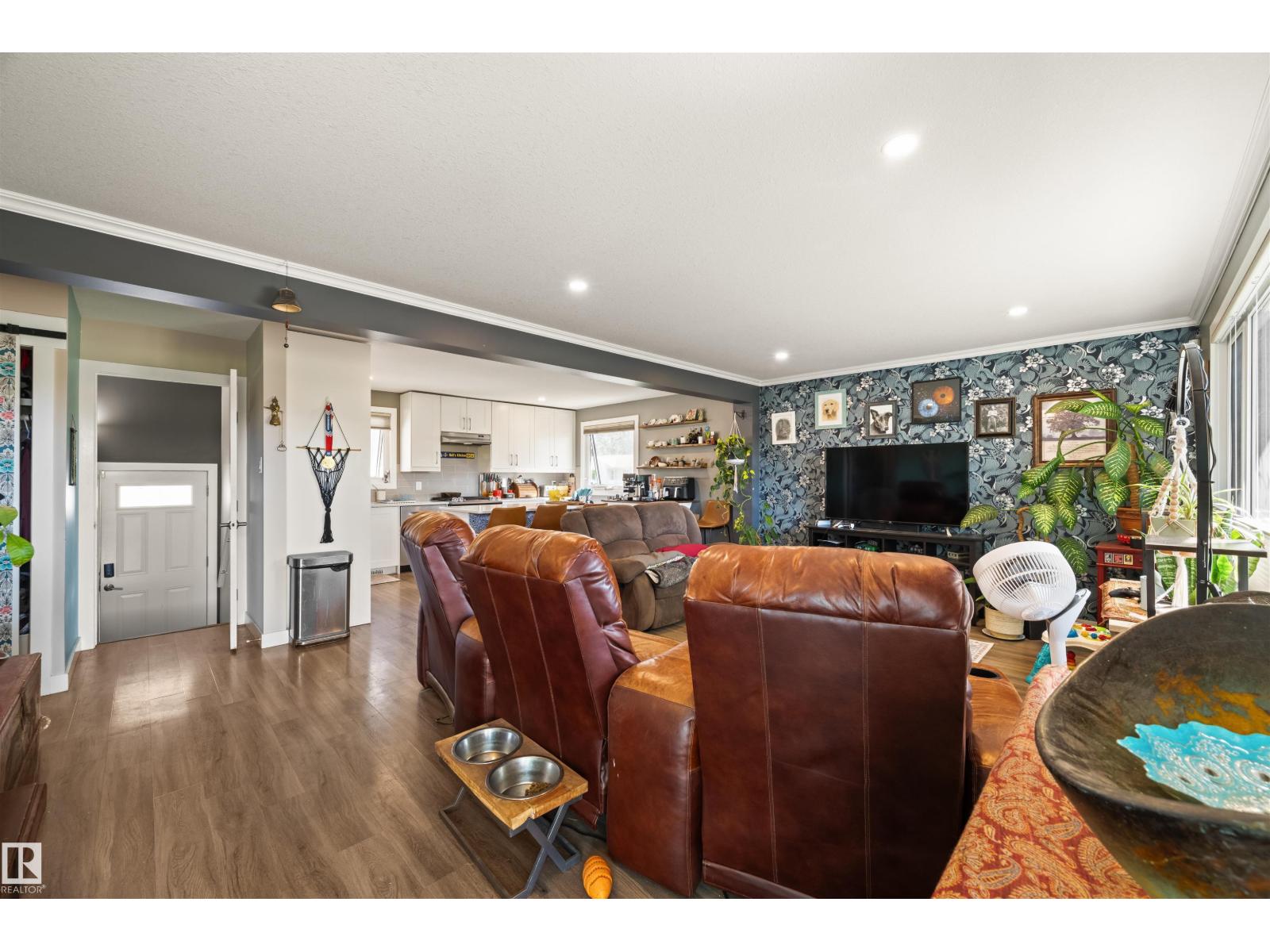 12002 39 ST NW