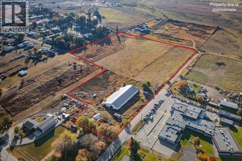 1823 Francis Street Vernon BC V1B3A5