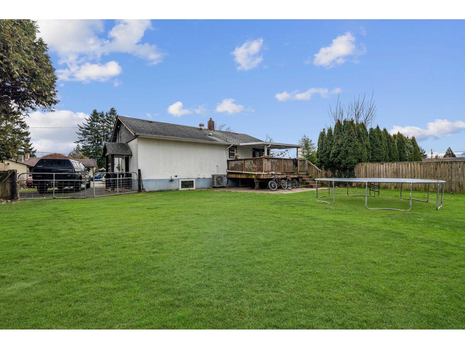 9433 MENZIES STREET|Chilliwack Proper East